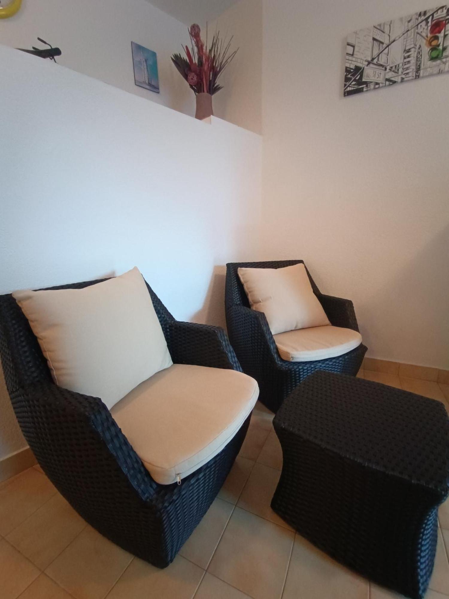 Apartments Lucic Хвар Екстер'єр фото